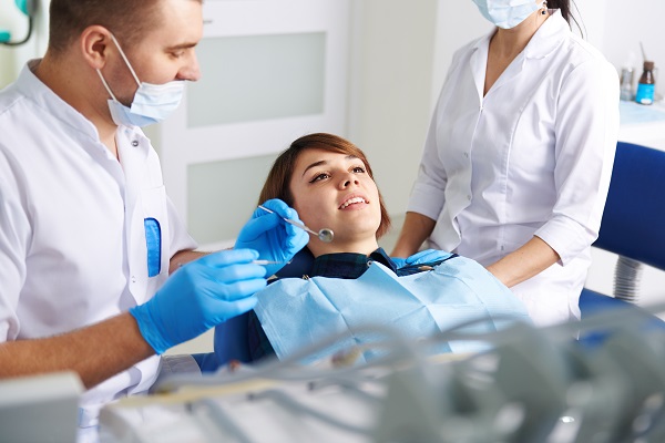 Aftercare Tips For Wisdom Tooth Oral Surgery From A Family Dentist